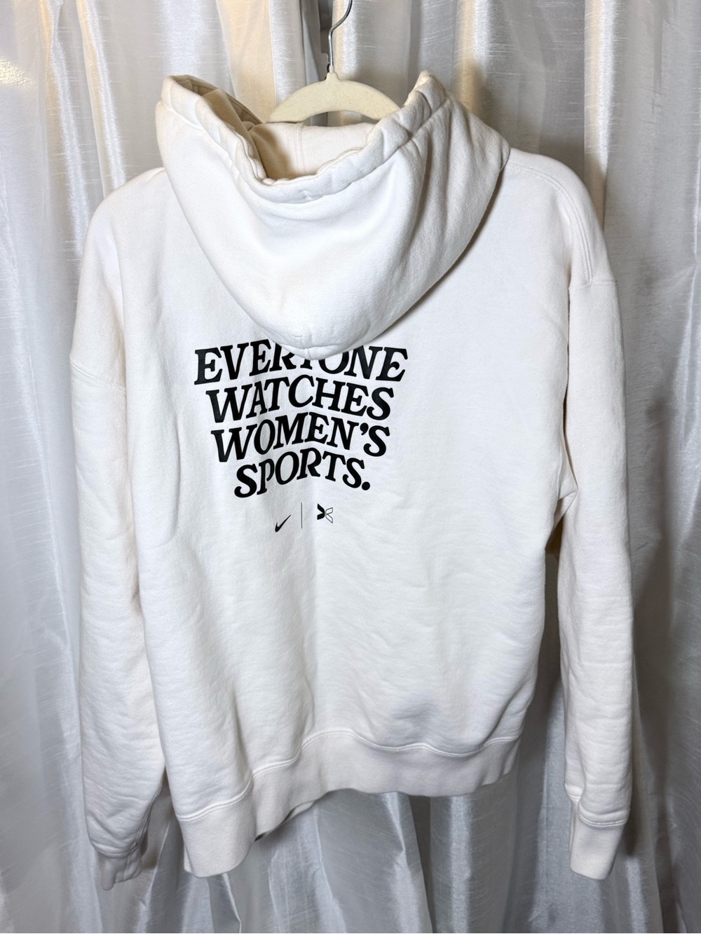 Nike White Graphic Pullover Hoodie with Bold Black Text